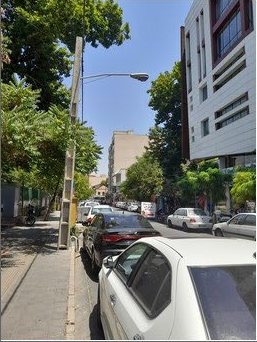 قاب ۳ از سیزده قاب دید پیاپی محور یخچال — Frame 3 of 13, serial view along Yakhchal Street