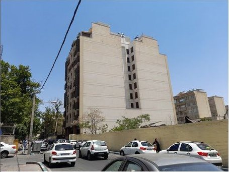 قاب ۹ از سیزده قاب دید پیاپی محور یخچال — Frame 9 of 13, serial view along Yakhchal Street